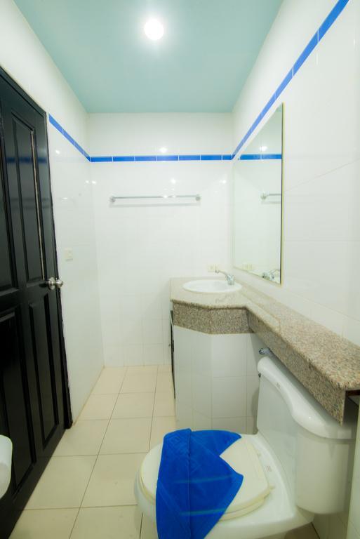 De Apartment Pattaya Exterior photo
