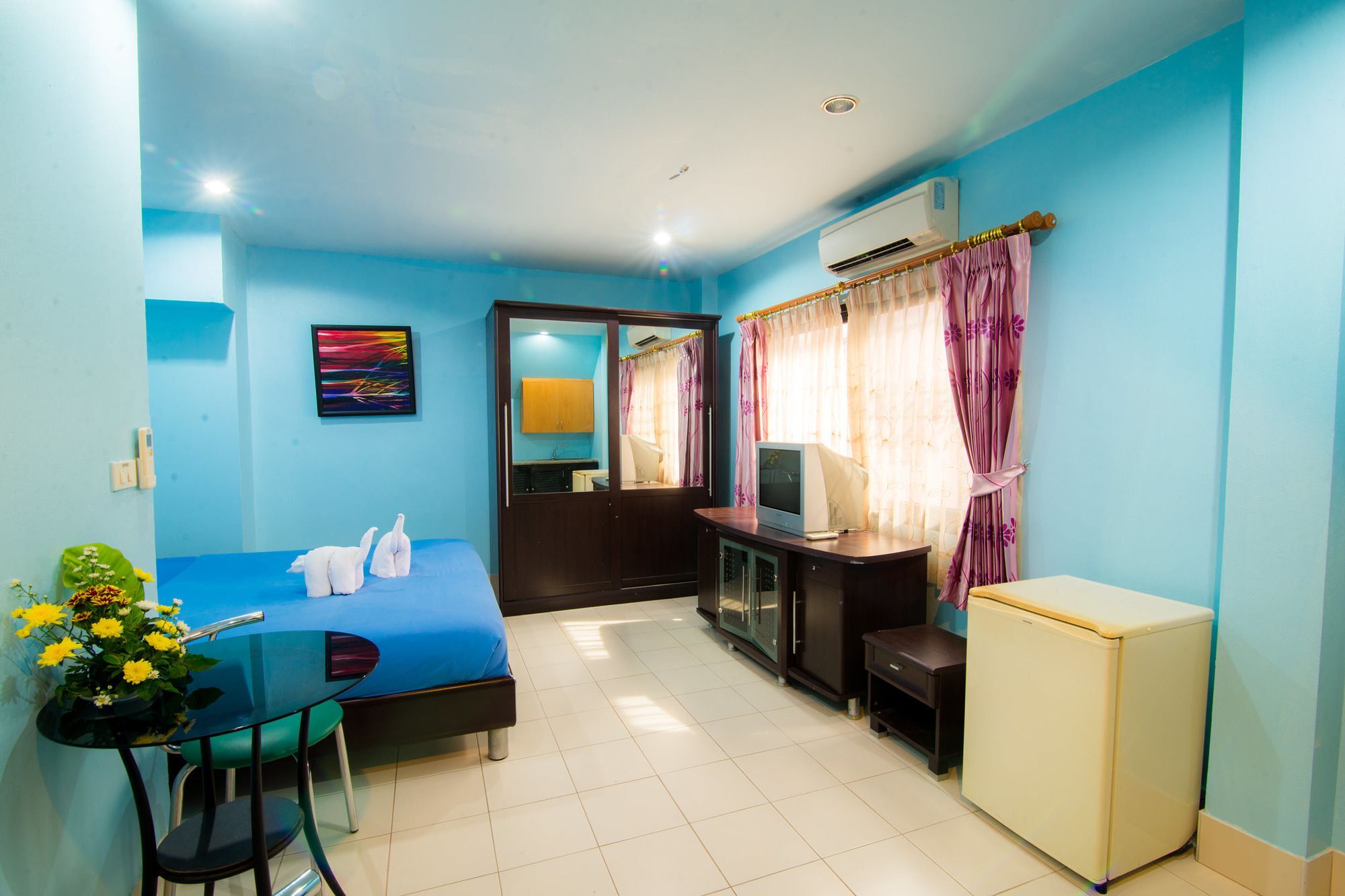 De Apartment Pattaya Exterior photo